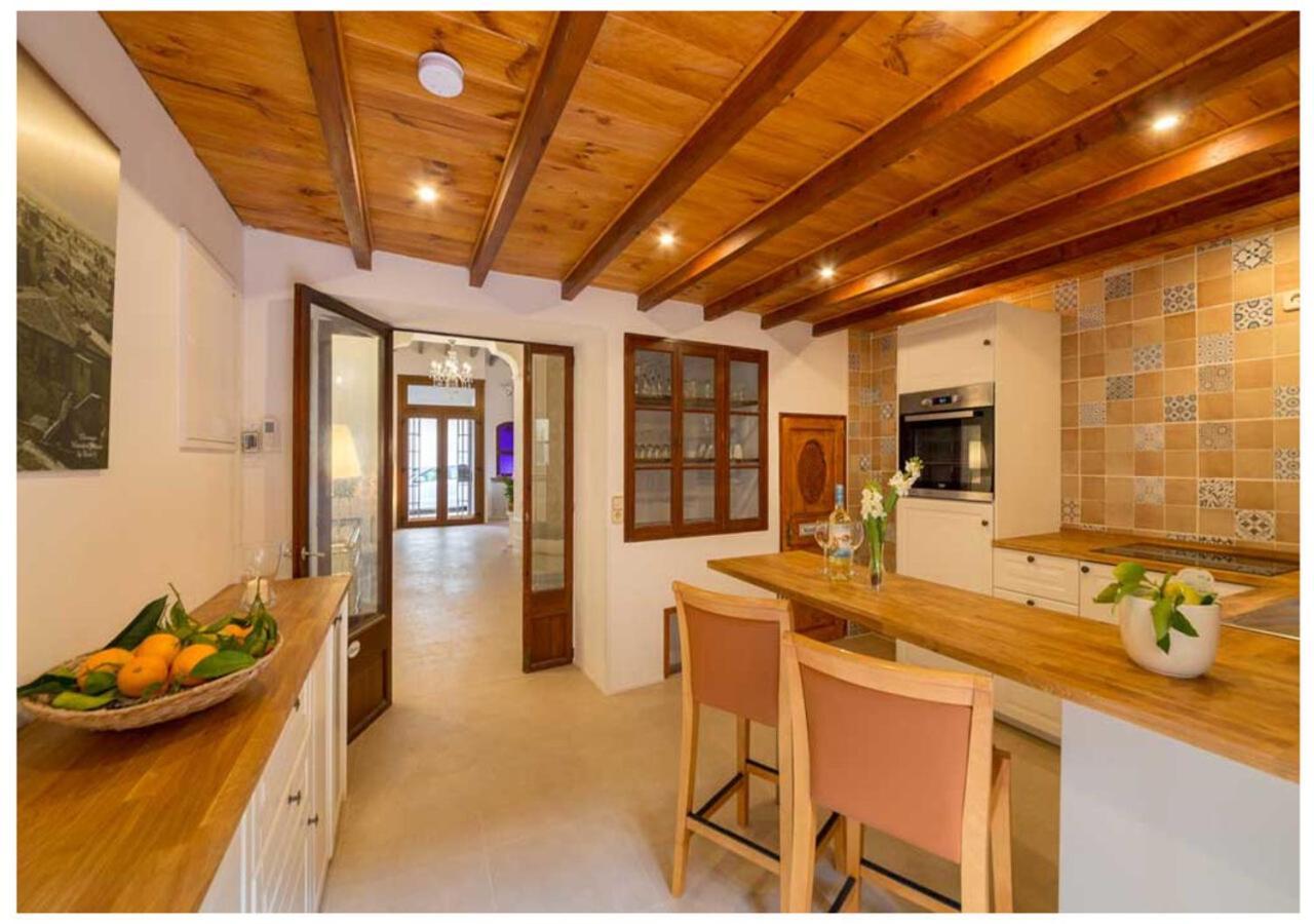 Aparthotel Boutique Hostal "Born53" Im Stadtkern Von Llucmajor, Mallorca Llucmajor  Zewnętrze zdjęcie